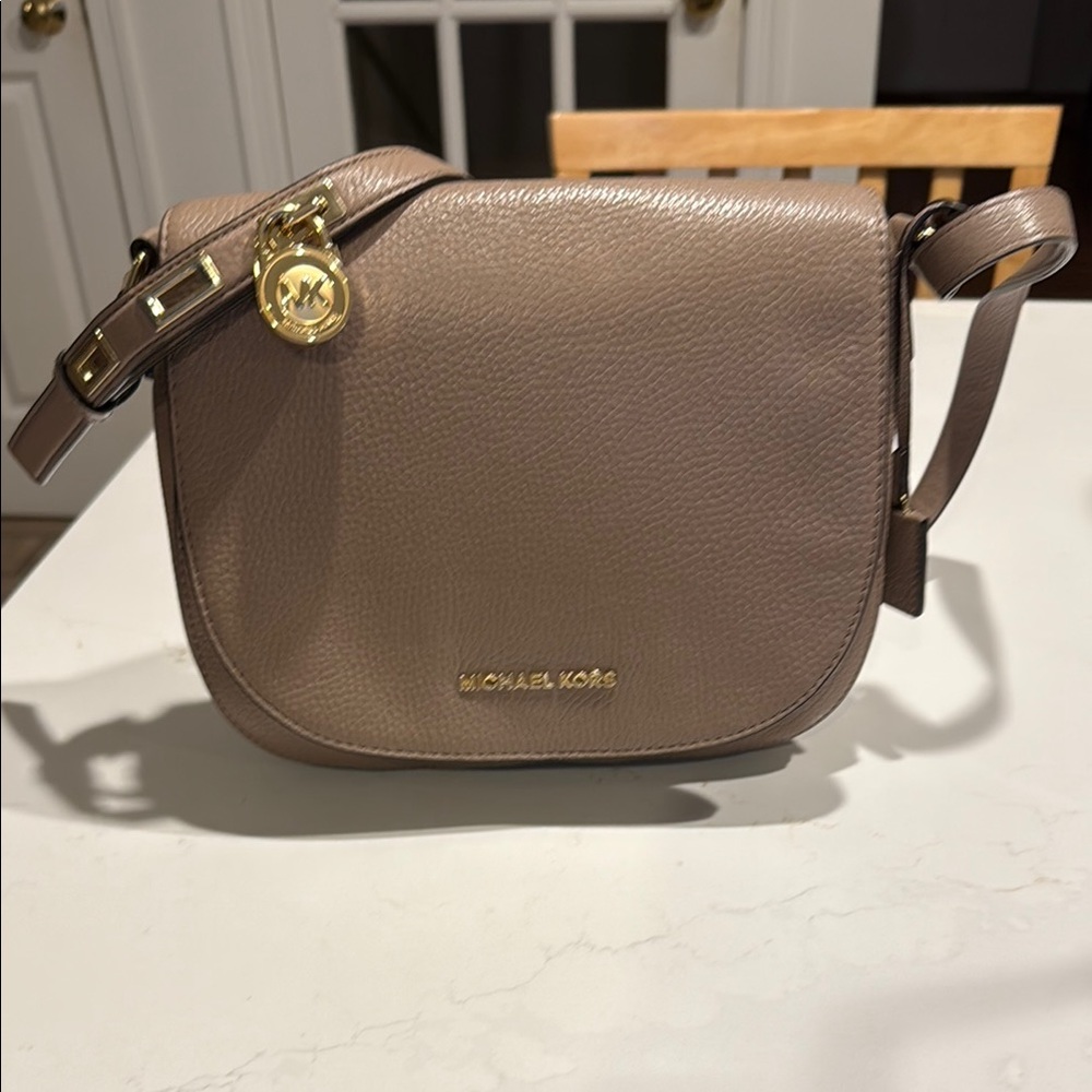 Michael Kors Hamilton Crossbody